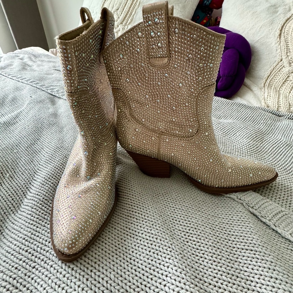 Glitter silver cowboy boots